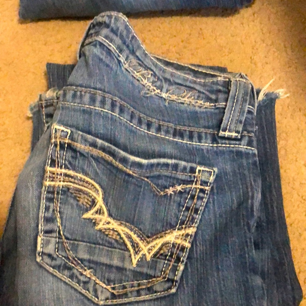 Frayed on bottoms a bit 29 extra long